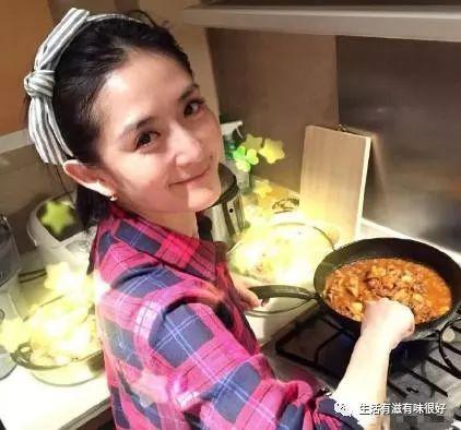 娱乐吃瓜酱婆婆,揭秘娱乐圈那些不为人知的幕后故事